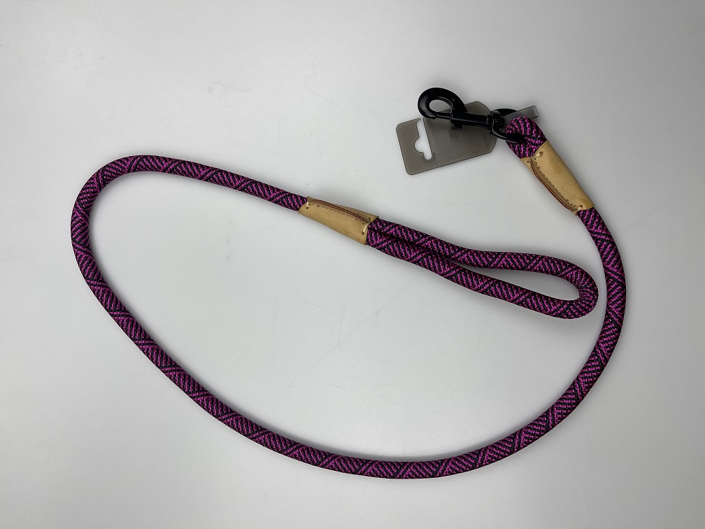 Dog leashes,nylon,bolt snap 4-6, high quality